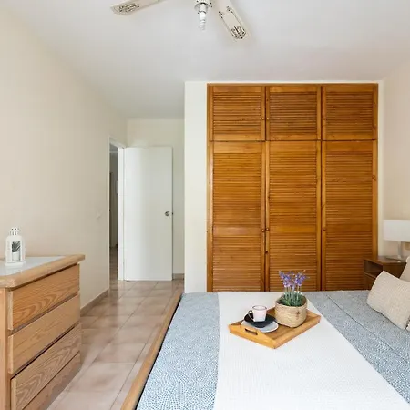 Home2book Charming Castle Harbour Cristianos * Los Cristianos (Tenerife)