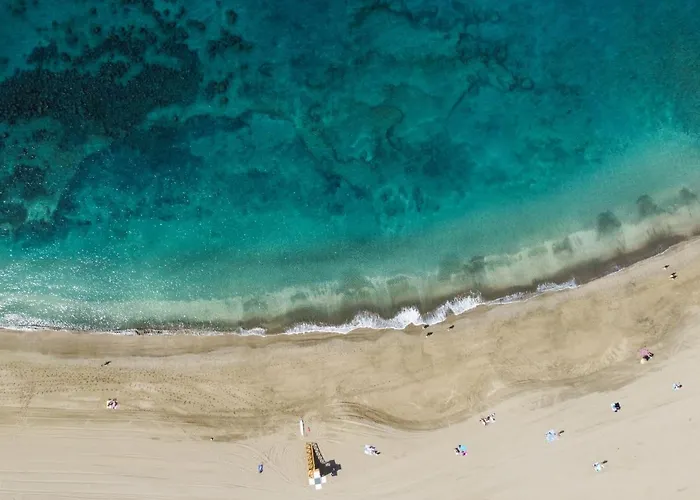 Home2book Charming Castle Harbour Cristianos * Лос Кристианос